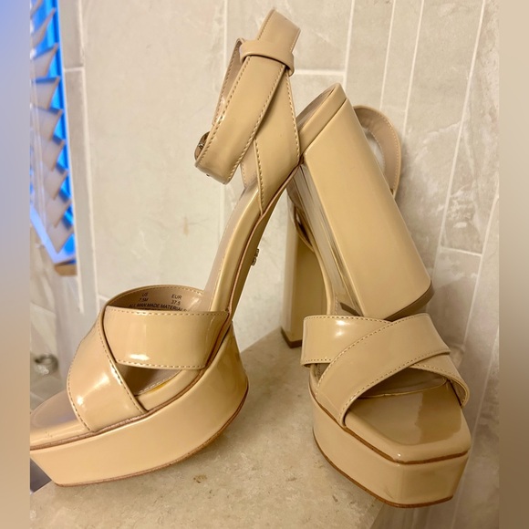 Sam Edelman Platforms - Picture 8 of 13